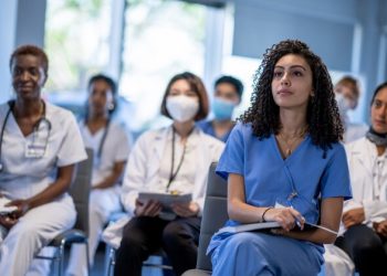 बड़ी खबर : 234 चिकित्सकों से वसूली जाएगा वेतन, नौकरी भी गई