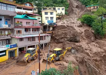 दुखद : देर रात चमोली के थराली में फटा बादल, कई लापता