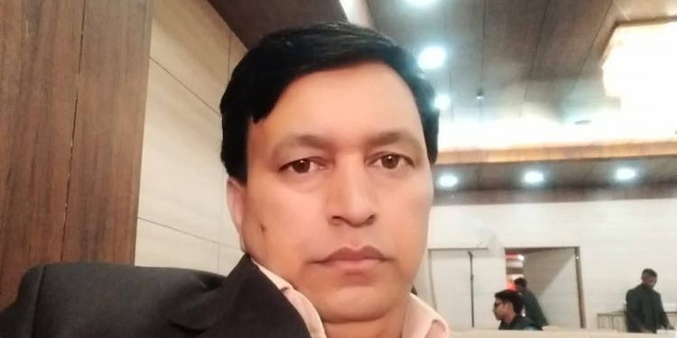 खलबली : जिला पंचायत अध्यक्ष नैनीताल चुनाव से दुखी होकर अपहरण किए सदस्यों के सरकारी वकील ने दिया इस्तीफा