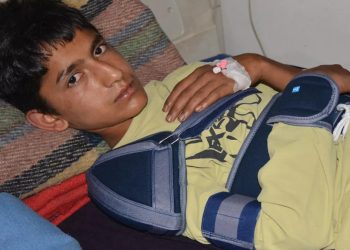 जल प्रलय : पौंसारी में पांच लोग मलबे में दबे, दो शव बरामद