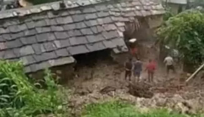 आफत की बारिश : पौड़ी में दो महिलाओं की मौत, पांच मजदूर लापता