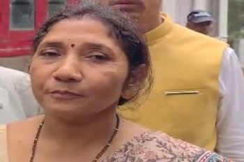 ब्रेकिंग नैनीताल: जिला पंचायत अध्यक्ष पर काबिज हुई दीपा दरमवाल, उपाध्यक्ष पद पर हुआ टॉस