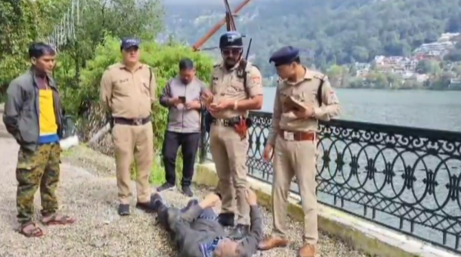 नैनीताल : झील मे मिला अधेड़ व्यक्ति का शव, मचा हड़कंप