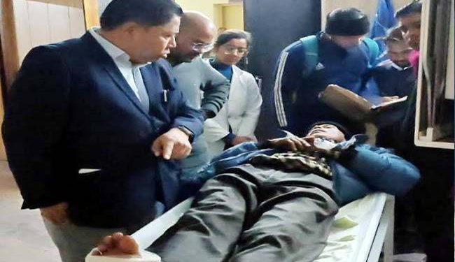 रुद्रप्रयाग : जान जोखिम पर रखकर लड़े थे भालू से भरत चौधरी, ग्रामीणों में दहशत वन विभाग के साथ विधायक भरत चौधरी भी सुनपट्ट