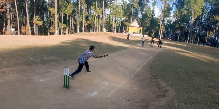 रुद्रप्रयाग : जखोली प्रीमियर लीग का समापन, मेदनपुर की टीम बनी चैंपियन