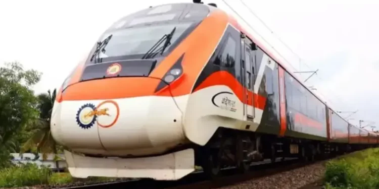 गुड न्यूज : 8 नवंबर से दौड़ेगी वंदे भारत एक्सप्रेस ट्रेन