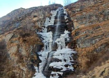 मौसम अपडेट : चमोली में कड़ाके की ठंड, इन जगहों पर -10 डिग्री टेंपरेचर, जम चुके झरने और तालाब