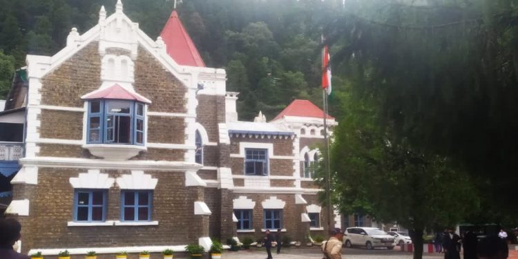 नैनीताल: हाई कोर्ट ने दी वन विभाग में तैनात आउटसोर्स कर्मचारियों को बड़ी राहत