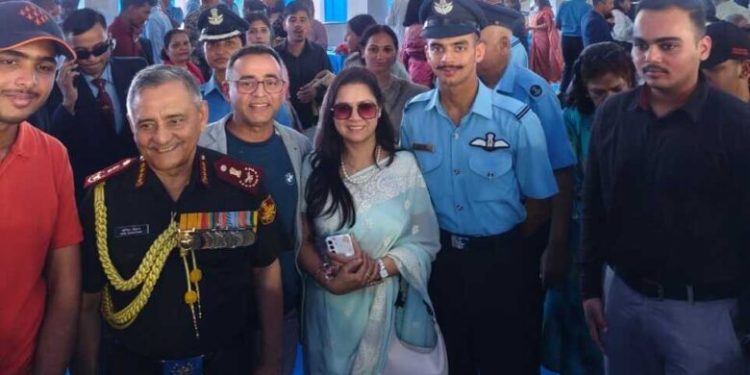 गुड न्यूज : श्रीनगर के लाल का कमाल, बने सेना में पायलट