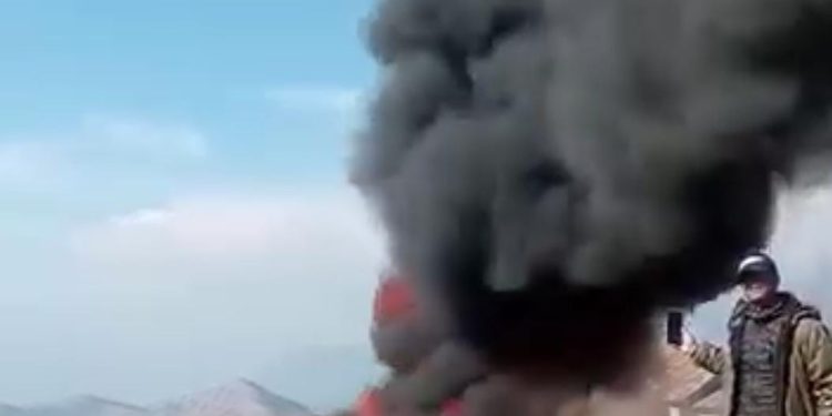 रूद्रप्रयाग: तुंगनाथ-चोपता में कूड़ाघर पर लगी भीषण आग, उठा धुंए का गुबार