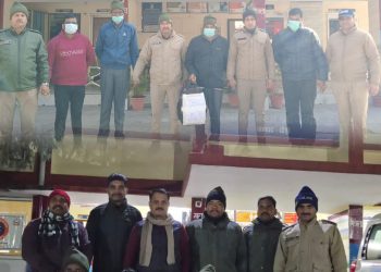 कार्रवाई : चाचा-भतीजे की जोड़ी सहित 4 लोग गुलदार की खाल के साथ चढ़े पौड़ी पुलिस के हत्थे