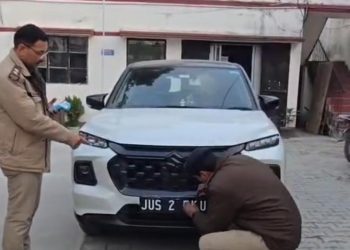 देखें वीडियो : नाबालिग को वाहन देना परिजनों को पड़ा महंगा, पुलिस ने चालान कर वाहन किया सीज