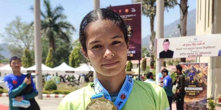 गुड न्यूज : पहाड़ की बेटी मीनाक्षी नेगी ने रचा इतिहास, 113 किमी ‘सूर्य देवभूमि ट्रेल’ में झटका पहला स्थान
