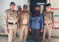 केदारनाथ : सोनप्रयाग में नेपाली के कब्जे से बरामद की गई अवैध शराब