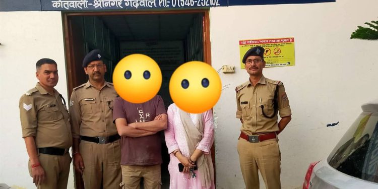 बड़ी खबर : पत्नी से झगड़ा के बाद अलकनंदा नदी में छलांग लगा रहा था पति, पुलिस ने समय रहते बचाई जान