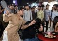 अवैध प्रेम प्रसंग : प्रेमिका संग मोमोज खा रहे पति को पत्नी ने रंगे हाथ पकड़ा, चप्पलों से की पिटाई