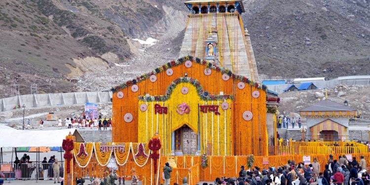 ब्रेकिंग : केदारनाथ यात्रा पर अस्थाई रोक