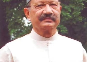 बड़ी खबर : पूर्व मुख्यमंत्री भुवन चंद खंडूरी के निधन पर राज्य में 3 दिन का राजकीय शोक, सरकारी दफ्तर और विद्यालय में अवकाश घोषित