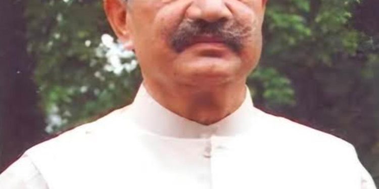बड़ी खबर : पूर्व मुख्यमंत्री भुवन चंद खंडूरी के निधन पर राज्य में 3 दिन का राजकीय शोक, सरकारी दफ्तर और विद्यालय में अवकाश घोषित