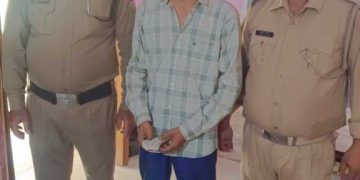 गजब : रसगुल्ले के डिब्बे में छिपाया था नशा, अब गिरफ्तार