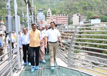 ऋषिकेश : मुख्य सचिव आनंद वर्धन ने किया बजरंग सेतू का औचक निरीक्षण 
