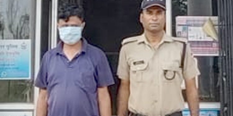 क्राइम : पुलिस ने सुलझाई पत्नी को जहर देकर हत्या की गुत्थी, एफएसएल रिपोर्ट से खुला राज, आरोपी पति अफजाल गिरफ्तार