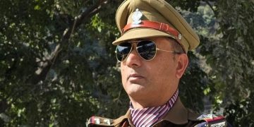 रूद्रप्रयाग : पुलिस की वैन गिरी खाई में, सब इंस्पेक्टर शहीद और तीन पुलिसकर्मी घायल