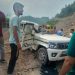 दुखद : सड़क पर निर्माण कार्य के दौरान बोलेरो पर गिरा बोल्डर, एक की मौके पर मौत, दो घायल, SDRF ने कटर से काटकर निकाला