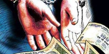 ब्रेकिंग : सोलर प्लांट की फाइल पास कराने के नाम पर 40 हजार की रिश्वत लेते उरेडा अधिकारी गिरफ्तार