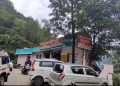 रुद्रप्रयाग : काकड़ागाढ़ शराब दुकान में मनमानी चरम पर, ओवररेटिंग की शिकायतों के बावजूद आबकारी विभाग बना मूकदर्शक