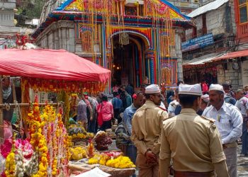 बद्रीनाथ धाम: दान-पात्रों की चाबी अब तीर्थ पुरोहितों से लेकर B.K.T.C. के पास, पारदर्शिता पर उठे सवाल