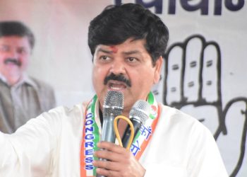 राजनीति : BKTC दान विवाद पर कांग्रेस ने सरकार को घेरा, गोदियाल ने मांगा अध्यक्ष का इस्तीफा