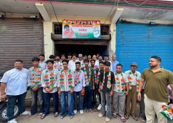 बड़ी खबर : विधानसभा चुनाव को लेकर कांग्रेस ने कसी कमर, श्रीनगर में हाई लेवल बैठक, दर्जनों युवाओं ने थामा कांग्रेस का दामन
