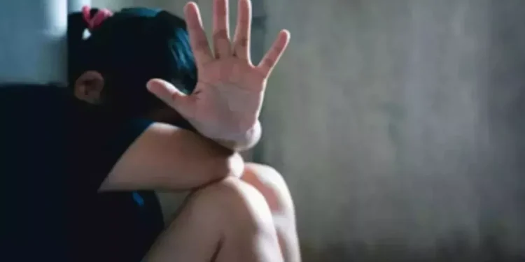 शर्मनाक : पिता पर ही बेटी ने लगाए शोषण के आरोप, मां के साथ एसएसपी कार्यालय पहुंची पीड़िता