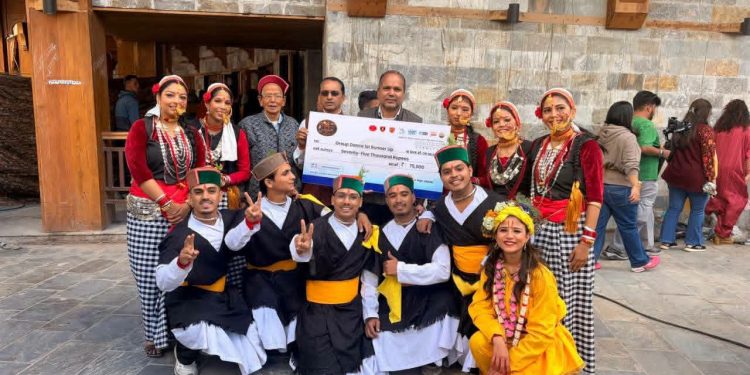 गुड न्यूज : HNBGU का जलवा, देवभूमि महोत्सव में लोकगीत में पहला और लोकनृत्य में दूसरा स्थान
