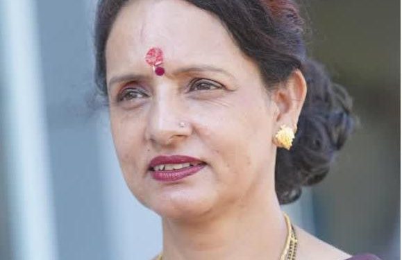 BJP में घमासान : मंत्री के आवास पर धरना, 12 करोड़ रुपए का आरोप