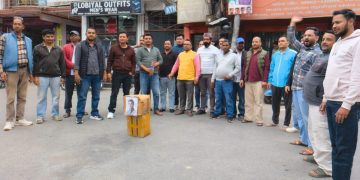 बड़ी खबर : राहुल गांधी के बयान पर उत्तराखंड में उबाल, देहरादून से पिथौरागढ़ तक फूंके गए पुतले