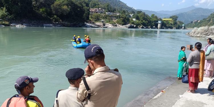 दुखद : पूजा करने आया था लेकिन गंगा ने छीन ली जिंदगी, ढूंढप्रयाग में हादसा, SDRF सर्च में जुटी