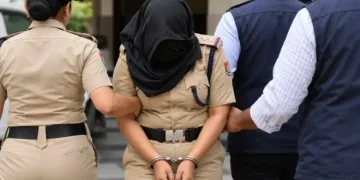 ब्रेकिंग : रानीपुर थाने की महिला एएसआई रिश्वत लेते धरी गई, विजिलेंस ने 10 हजार के साथ दबोचा