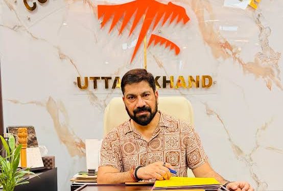 ब्रेकिंग : कॉर्बेट के निदेशक IFS साकेत बडोला ने दिया इस्तीफा, 11 साल पहले ही छोड़ी नौकरी,वन महकमे में हलचल