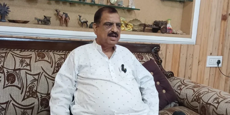 ऋषिकेश  : कांग्रेस को बड़ा झटका, पूर्व राज्यमंत्री रमेश उनियाल ने दिया इस्तीफा