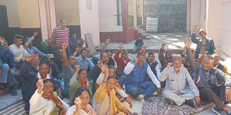 आक्रोश : गुरिल्ला संगठन का सरकार को अल्टीमेटम, एक हफ्ते में कार्रवाई नहीं तो नवंबर में होगा अनिश्चितकालीन उग्र आंदोलन