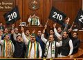 बडी खबर : भराड़ीसैंण सत्र का अंतिम दिन भी हंगामेदार, रेखा आर्या पर लगे आरोपों को लेकर कांग्रेस ने काले झंडे लहराए