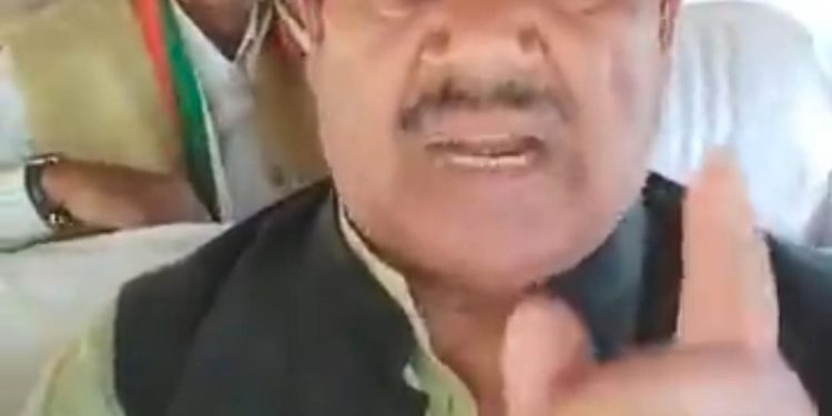 सियासत में हड़कंप : जैनी प्रकरण पर हरक सिंह का बड़ा धमाका, सीएम धामी को बोले “मेरा मुंह मत खुलवाओ, भगत सिंह कोश्यारी का सच भी बता दूंगा”