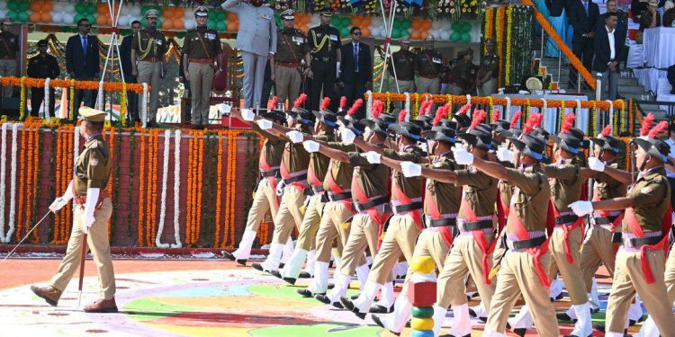 राष्ट्रीय एकता दिवस : सरहद से पहाड़ तक एकता का संदेश, कल उत्तराखंड के हर थाने में दिखेगी PM मोदी की मौजूदगी वाली एकता परेड